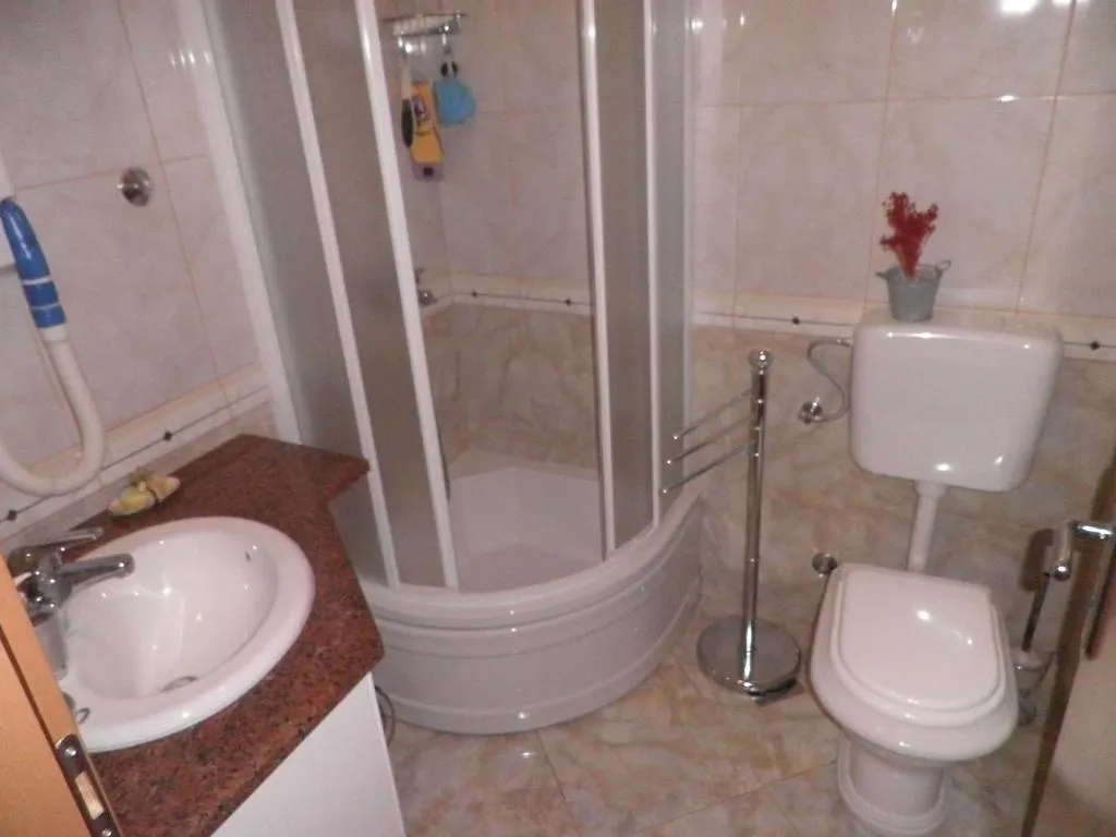 Family Friendly Apartments With A Swimming Pool Preko, Ugljan - 20390 Croatia