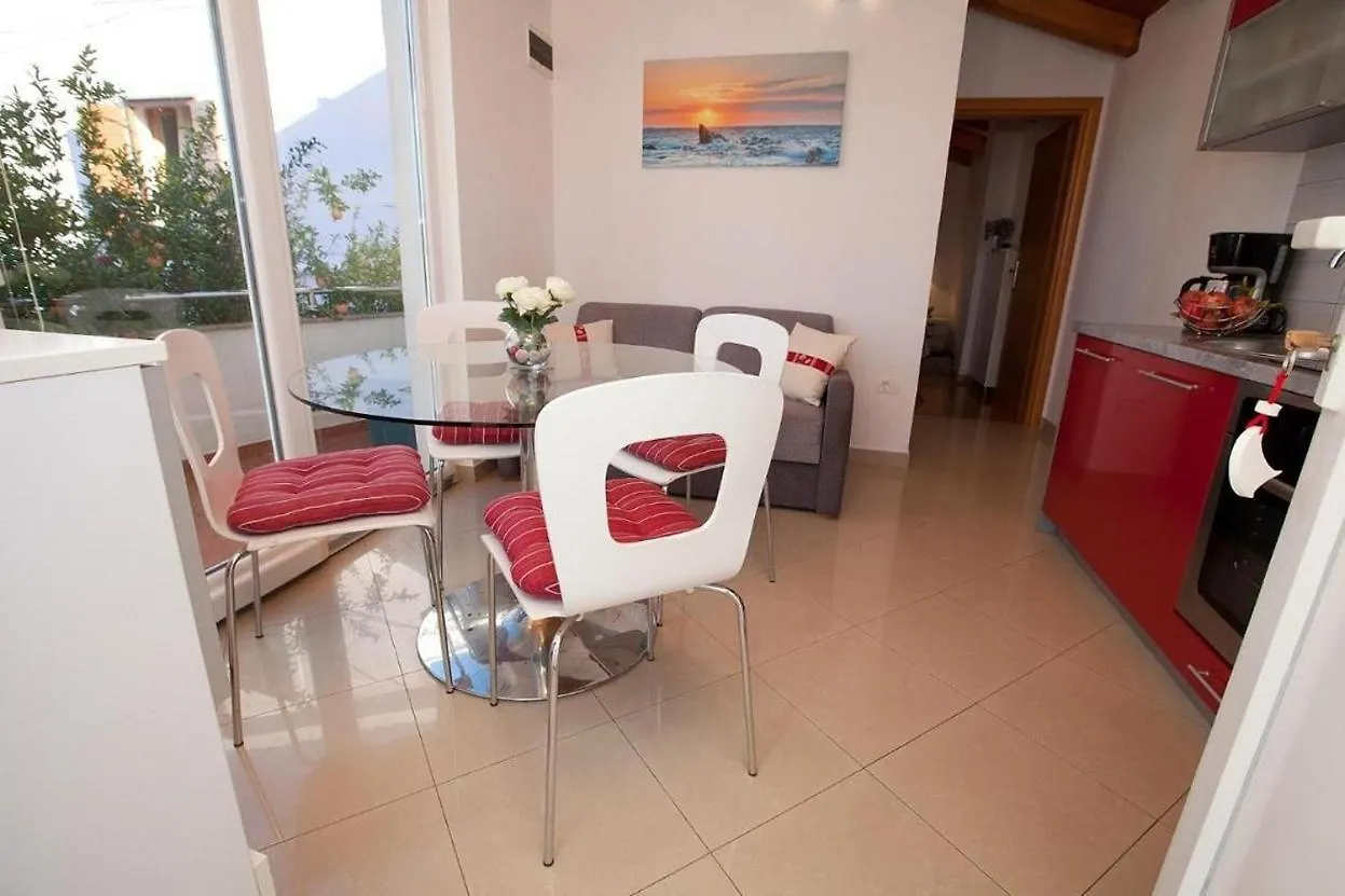 Family Friendly Apartments With A Swimming Pool Preko, Ugljan - 20390 0*, Preko Croatia